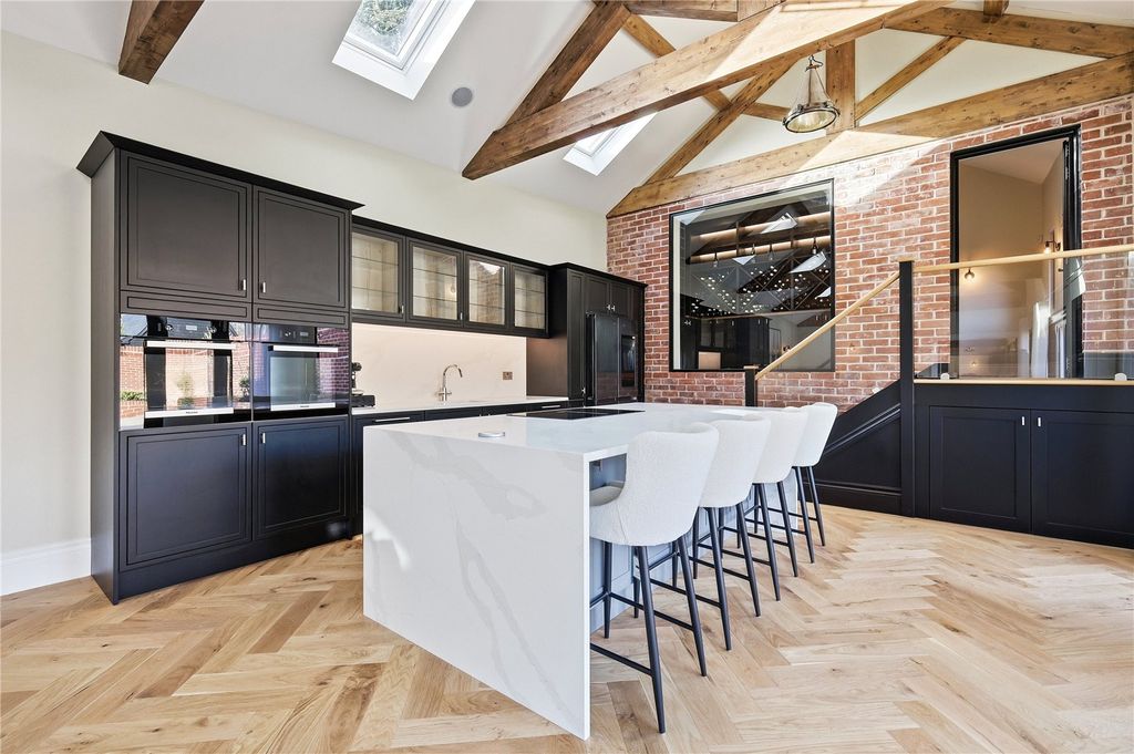 Property photo 3 of 25 Picture No. 33