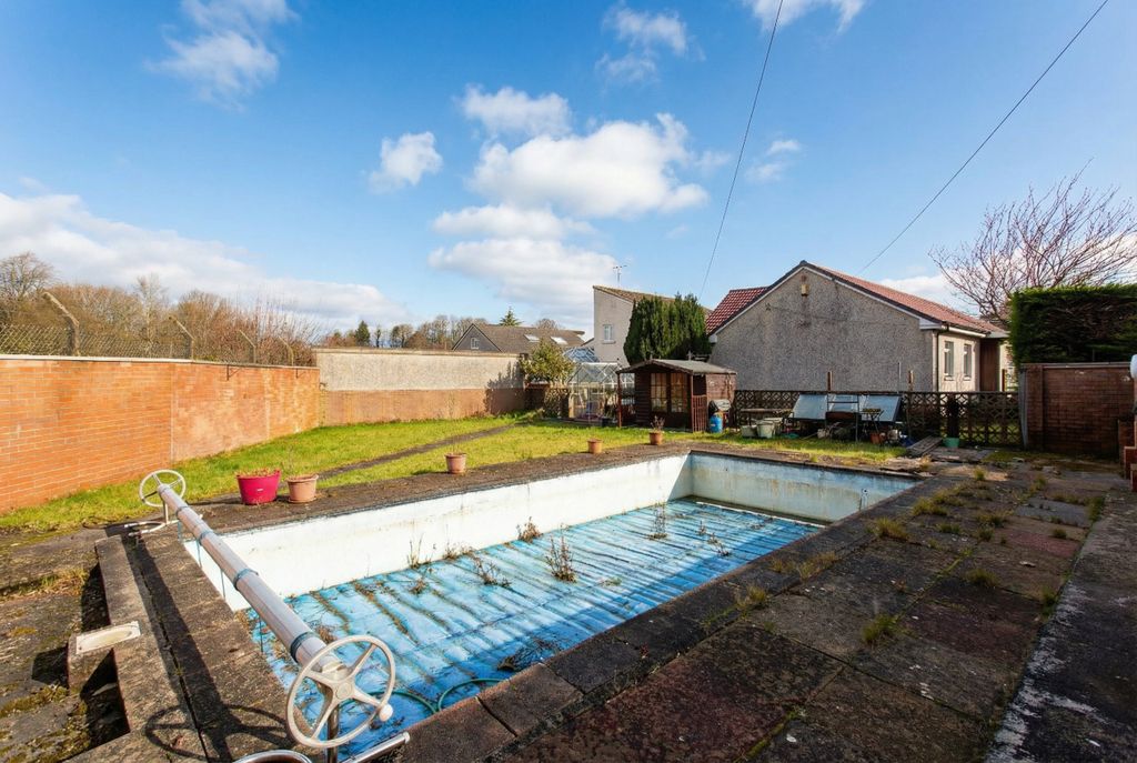 Property photo 2 of 16 Property Image 2