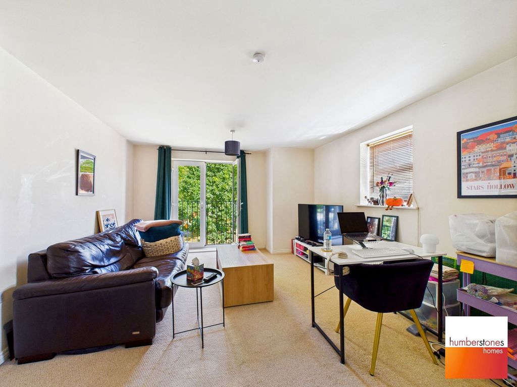 Property photo 2 of 14