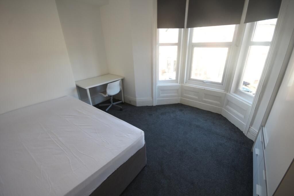 Property photo 3 of 10 71566_7377259_Img_02_0000.Jpeg