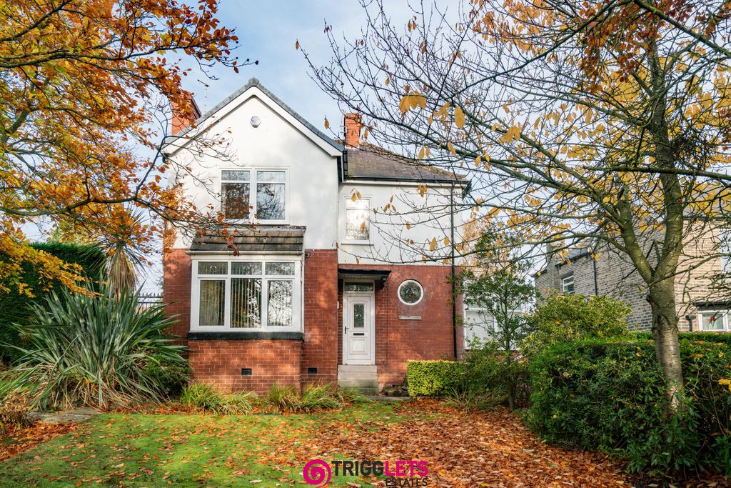 Property photo 1 of 40