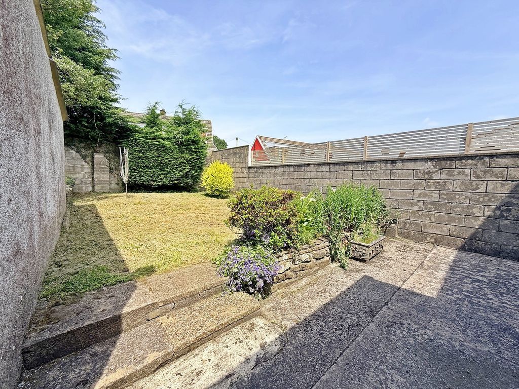Property photo 2 of 27 Rear Garden