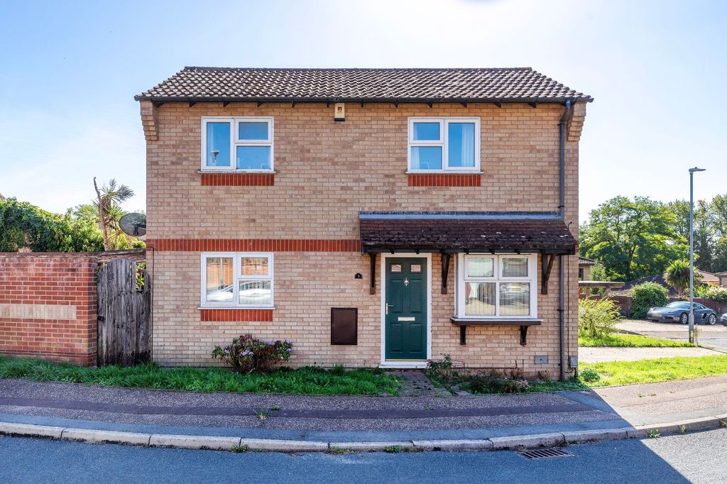 Property photo 1 of 18