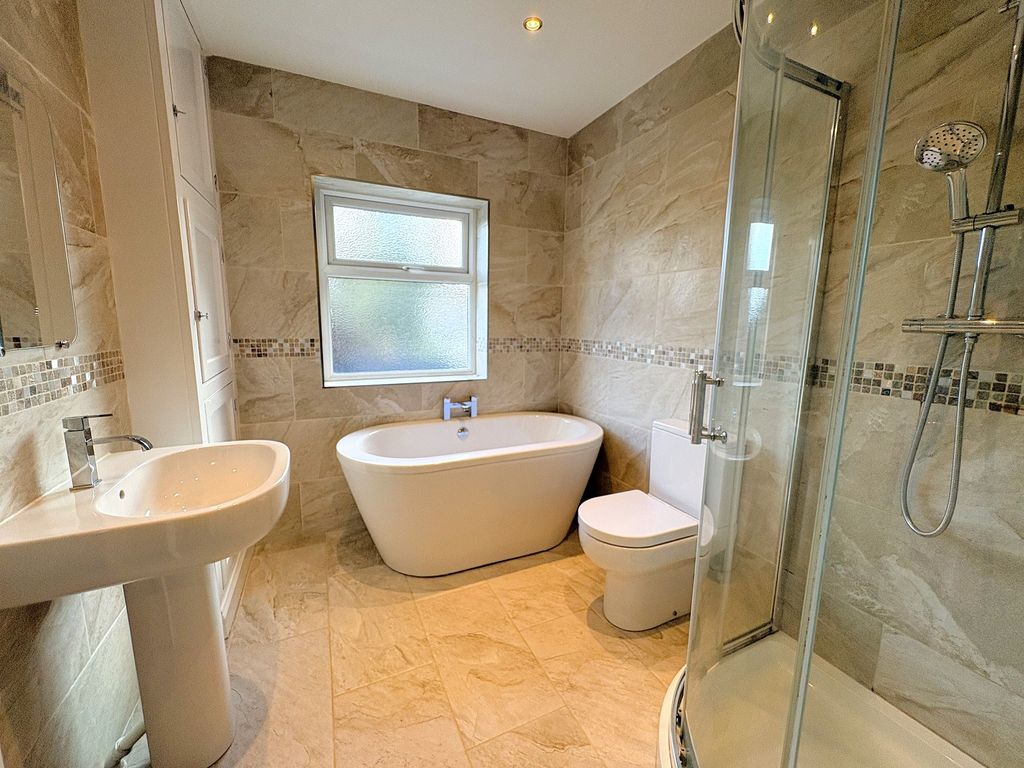 Property photo 3 of 30
