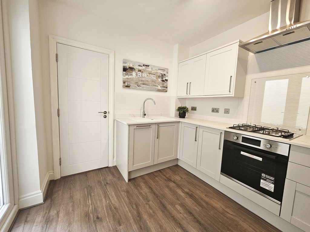 Property photo 1 of 25