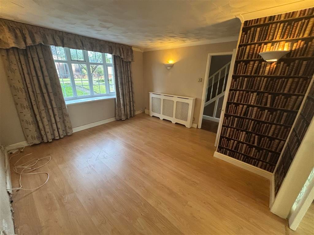 Property photo 3 of 14 Image