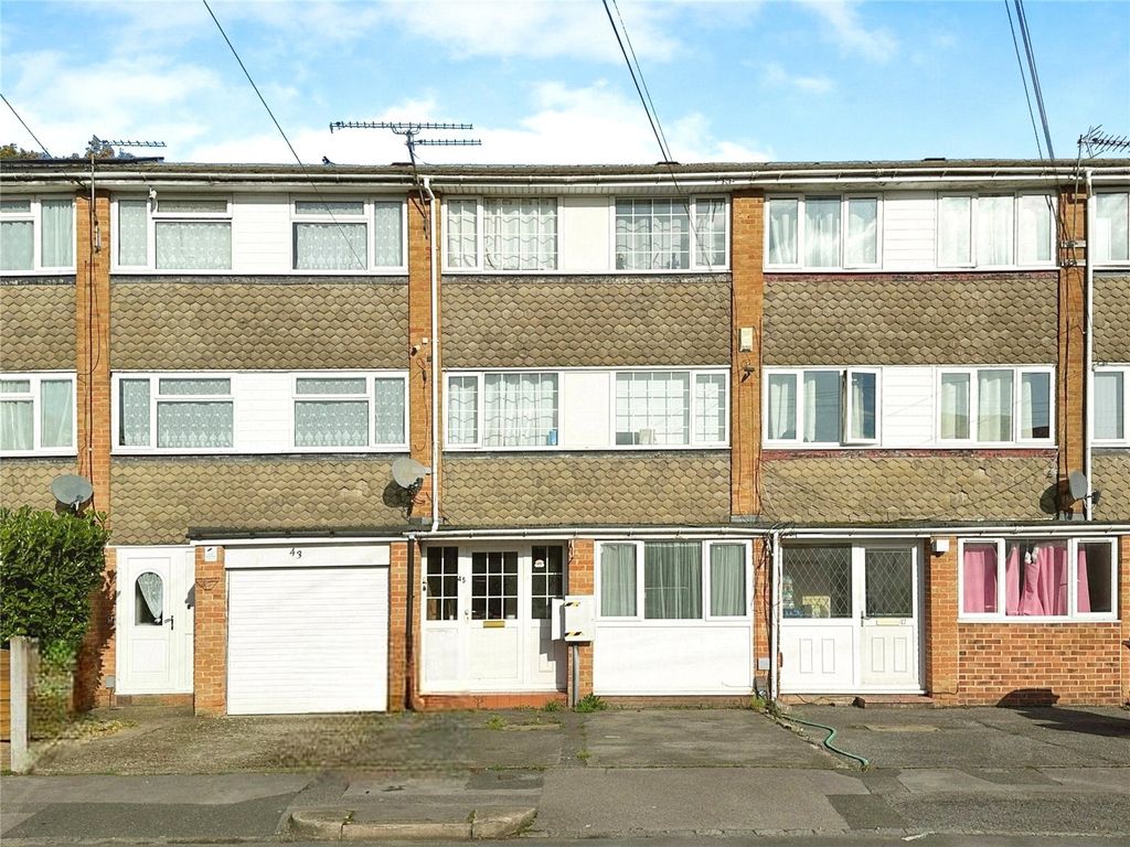 Property photo 1 of 11 Front