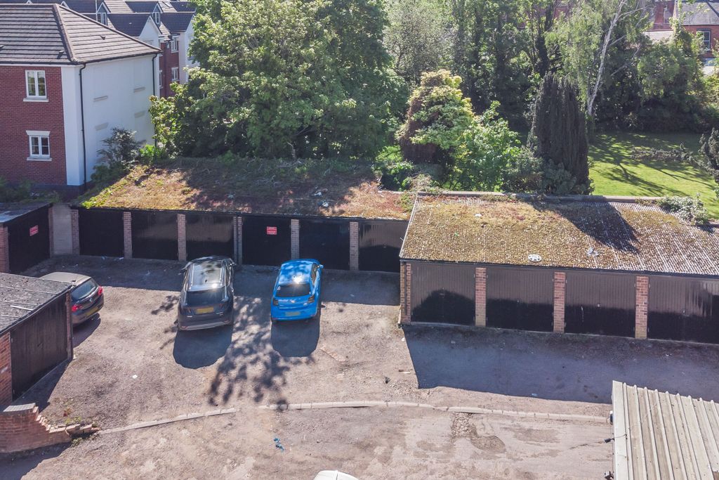 Property photo 2 of 5 Land And Garages At Rear Of 14 Barbourne Road, Worcester, Wr1 1Ht