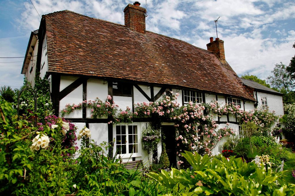 Property photo 1 of 24