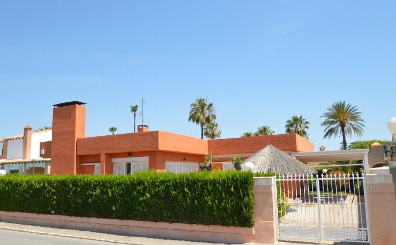 Property photo 1 of 26