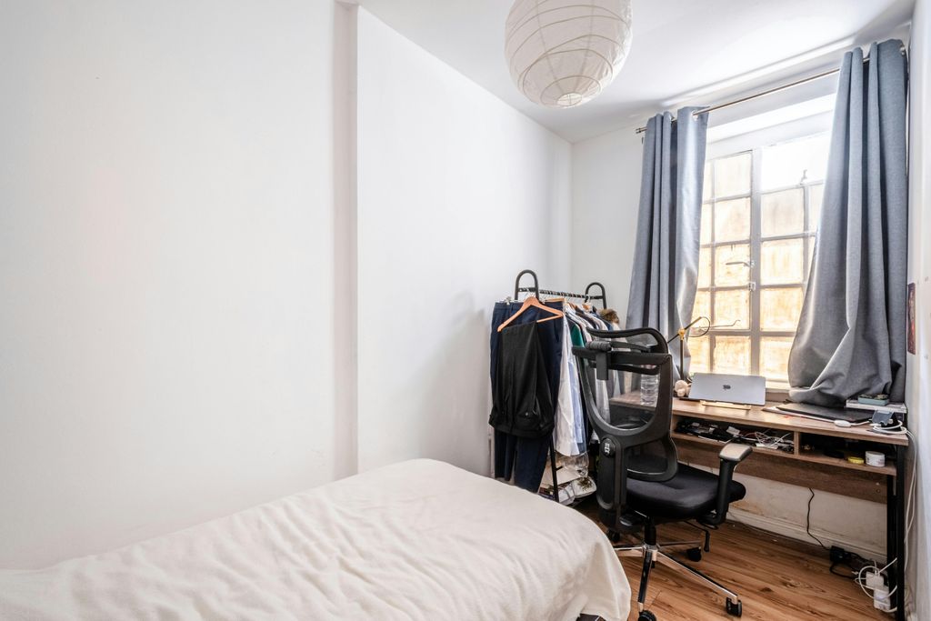 Property photo 3 of 11 Victoria Chambers F3 - Low Res 5.Jpg