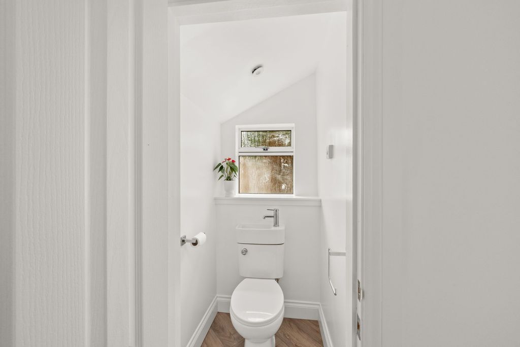 Additional image 12 of 4 bed villa for saleBentmore, 14 Links Parade, Carnoustie DD7
