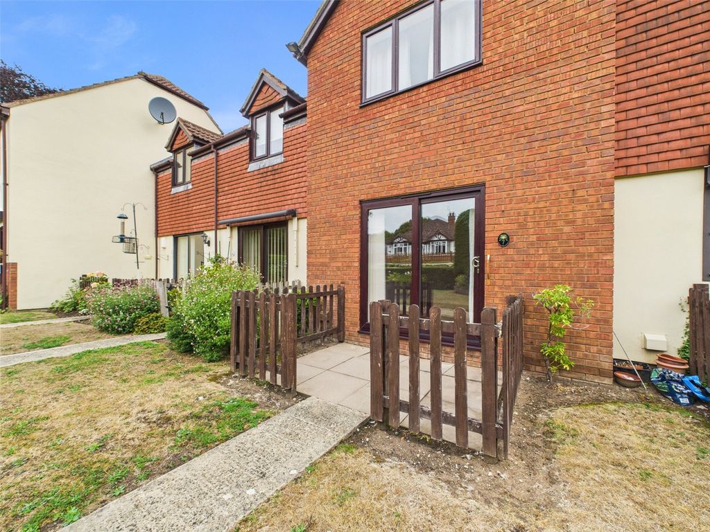 Property photo 2 of 12 Picture No. 06