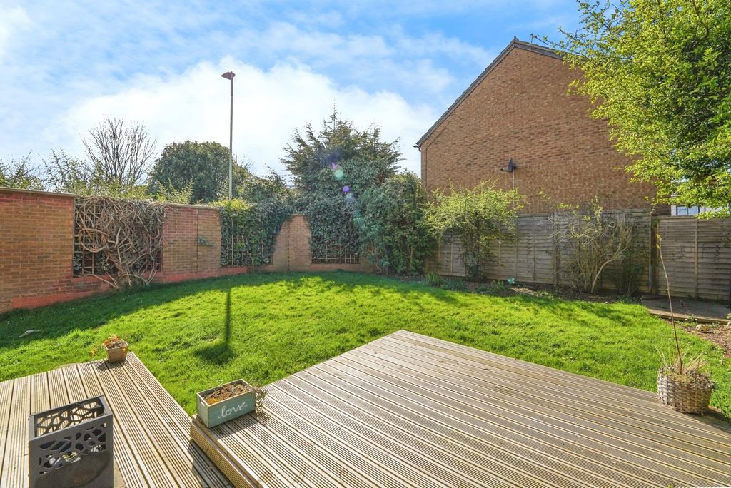 Property photo 2 of 11 Photo