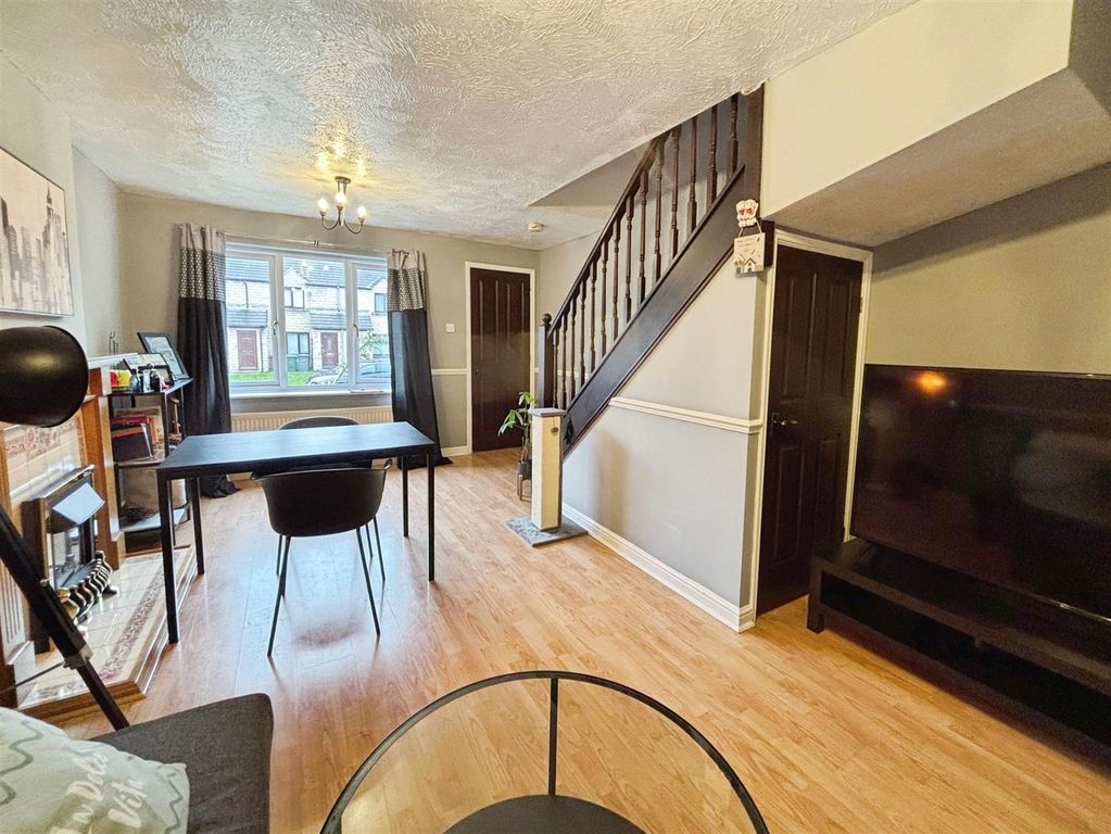 Property photo 2 of 18 Lounge/Diner