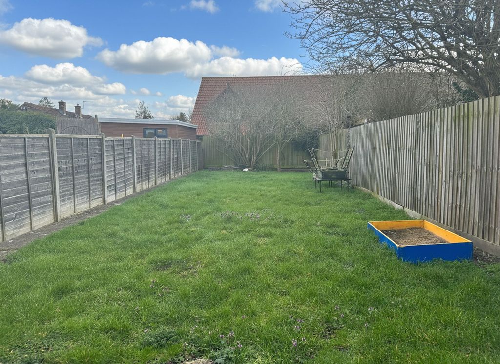 Property photo 2 of 8