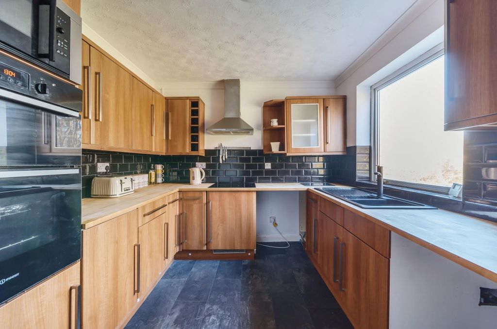 Property photo 3 of 18 927765 (4).Jpg