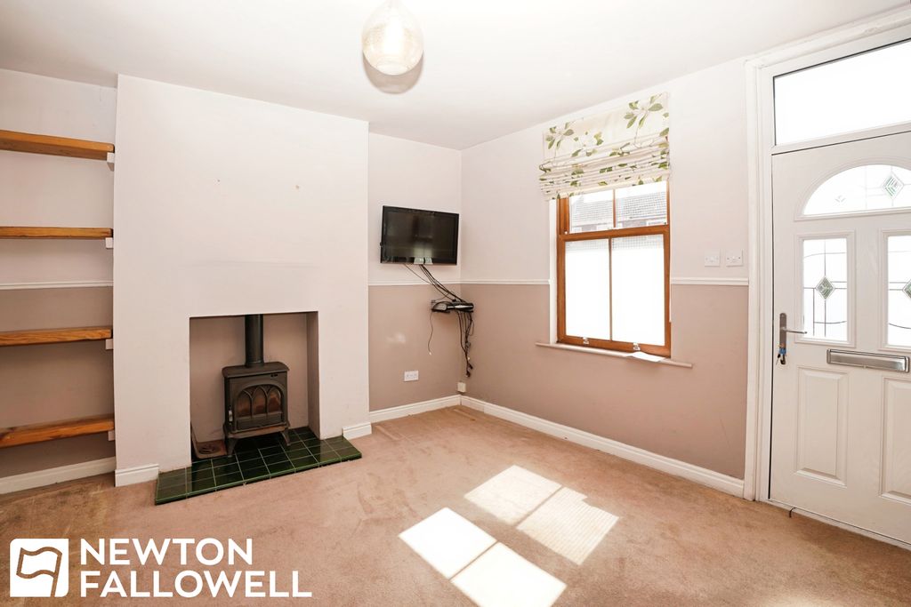 Property photo 2 of 13