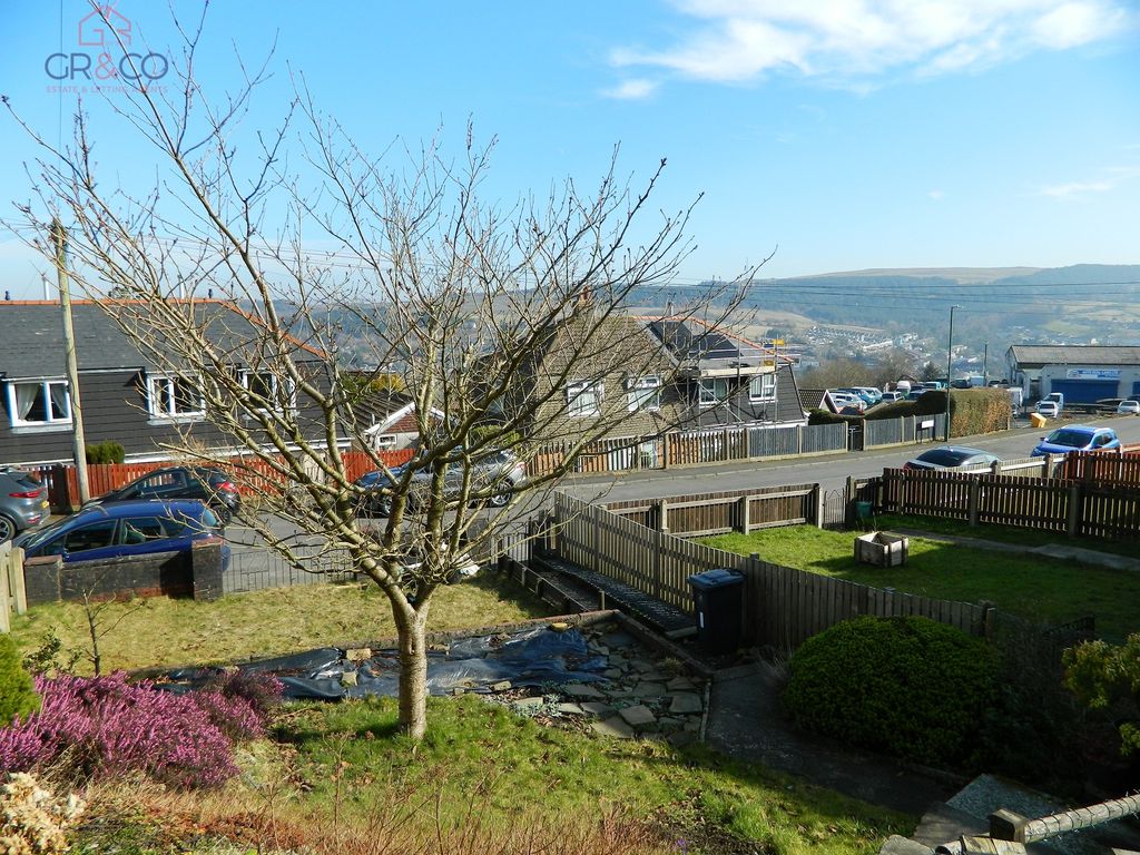 Property photo 2 of 33 Not Specified