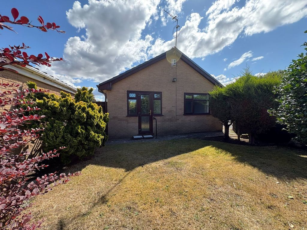 Property photo 3 of 21