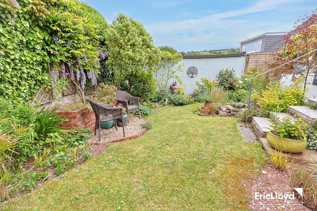 Property photo 2 of 26 Photo 19