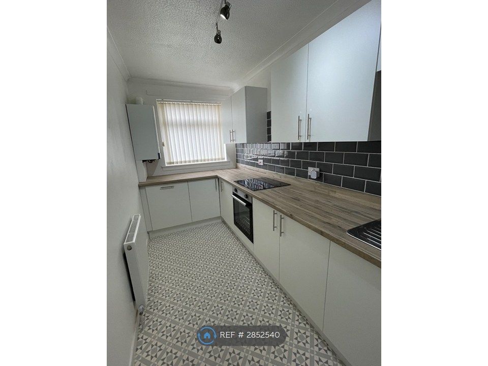 Property photo 1 of 14 Kitchen