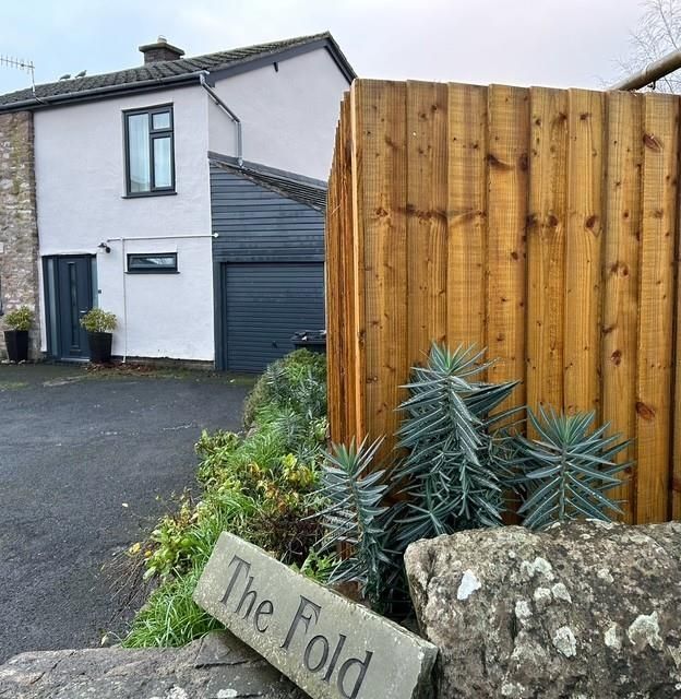 Property photo 1 of 2 External View