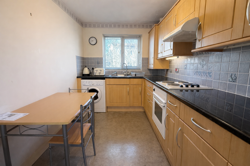 Additional image 5 of 2 bed flat for saleHome Farm Avenue, Macclesfield SK10
