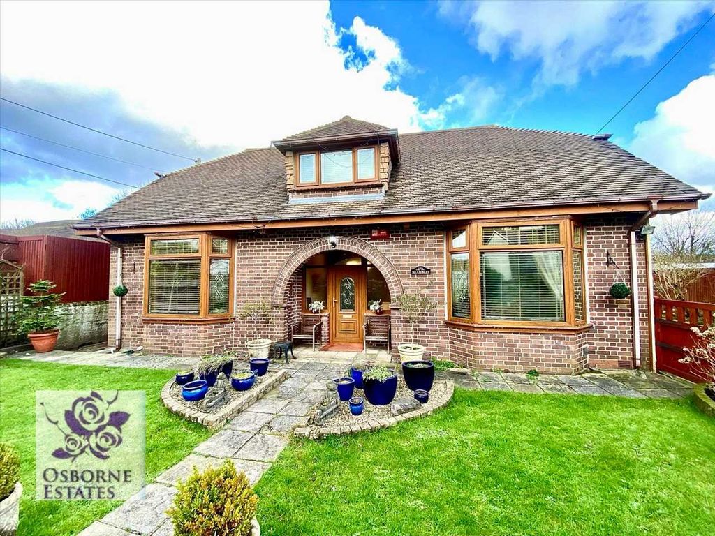 Property photo 2 of 33 Exterior