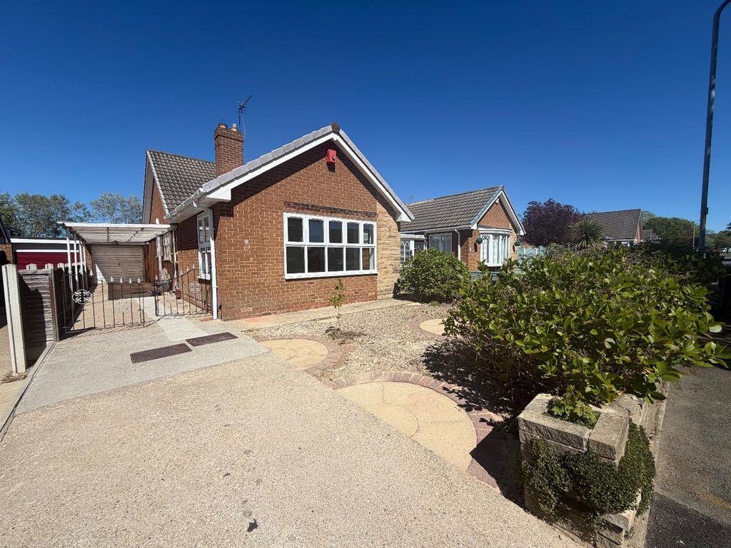 Property photo 1 of 10 External