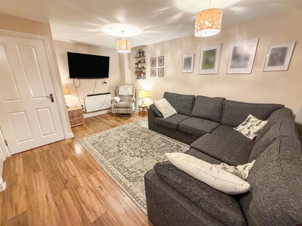 Property photo 2 of 27 Img_1604.Jpg