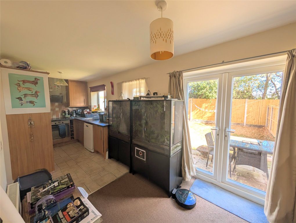 Property photo 3 of 15 Picture No. 20