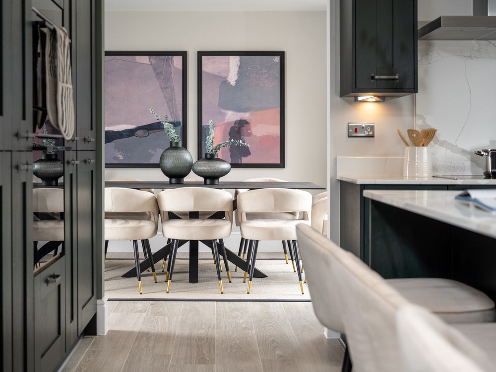 Property photo 3 of 10 The Richmond - Dining