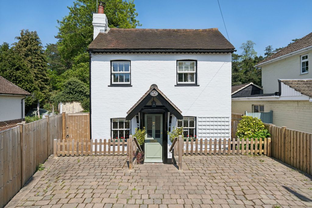 Property photo 1 of 13