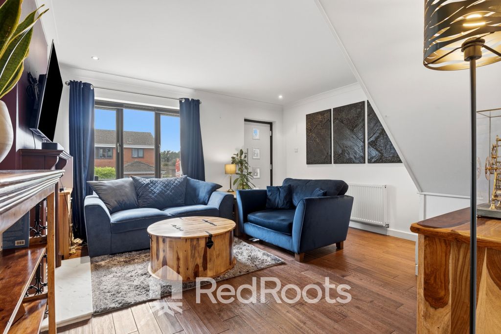 Property photo 2 of 16 5137294