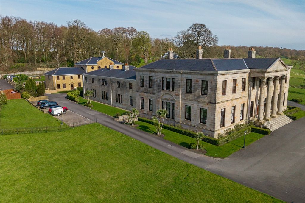 Property photo 1 of 39 External