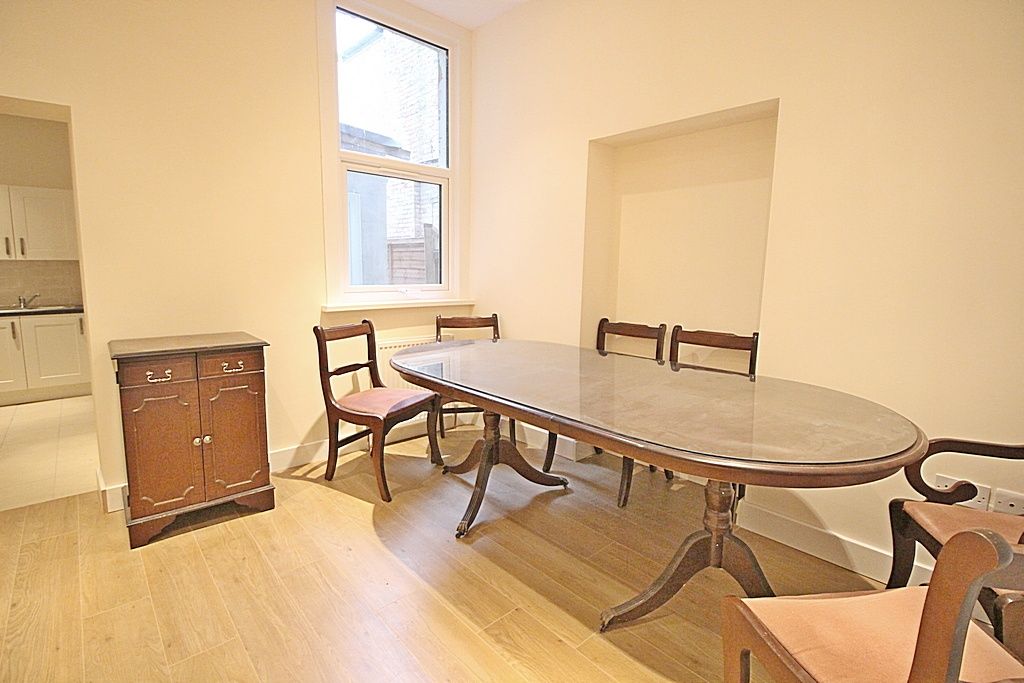 Property photo 3 of 5 Gallery