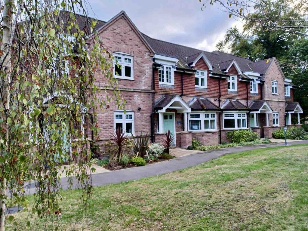 Property photo 2 of 21 Gallery