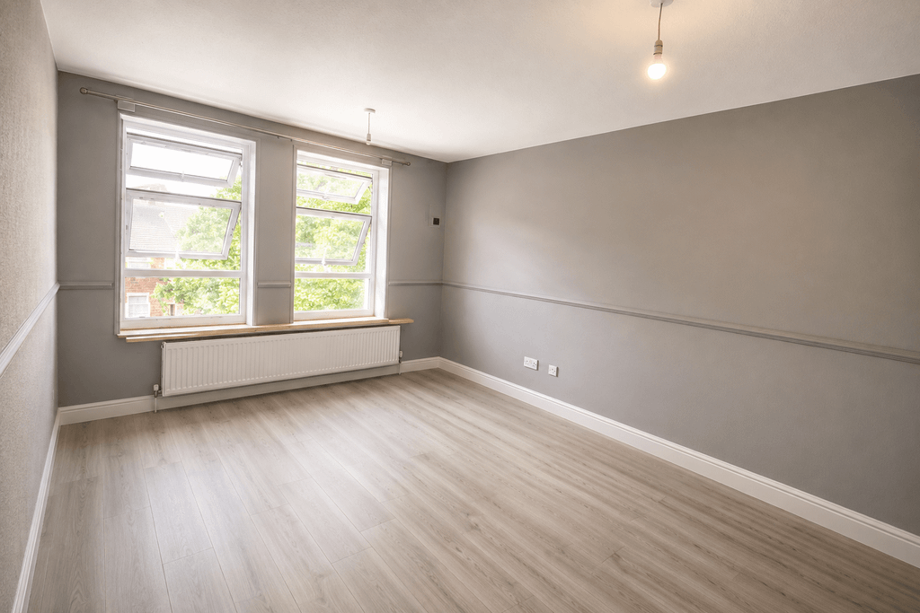 Property photo 2 of 5 Gallery