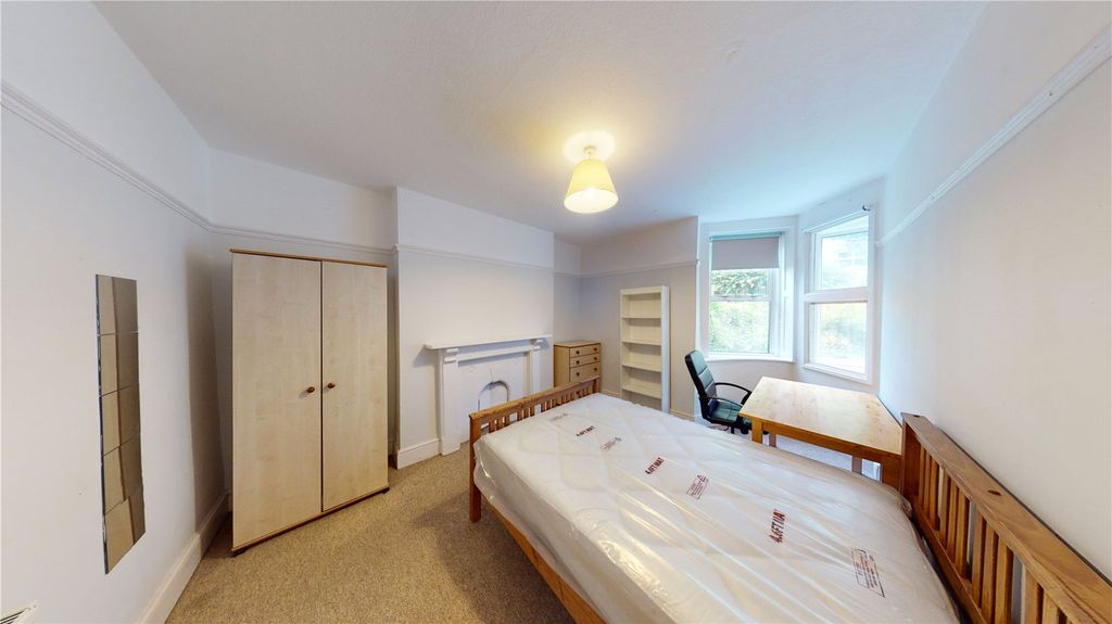 Property photo 3 of 15 Picture No. 50