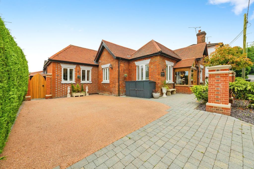 Property photo 2 of 49