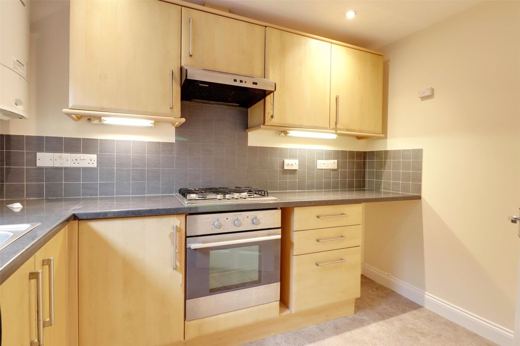 Property photo 3 of 7 3 - Picture No. 03