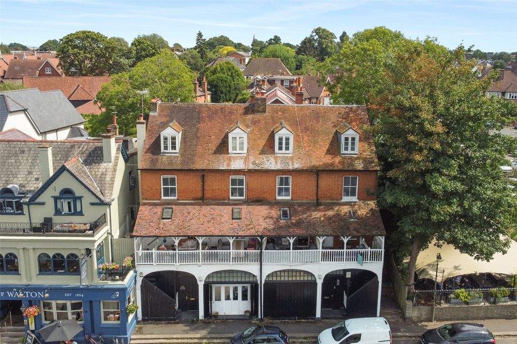 Property photo 1 of 27 Picture No. 30