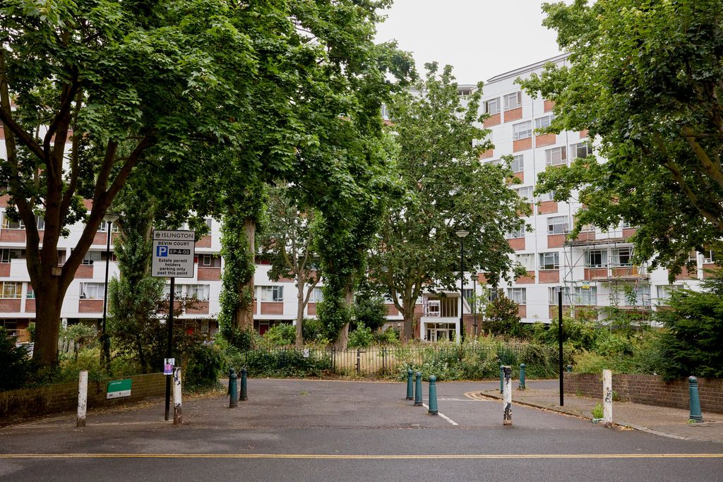 Property photo 2 of 20 296316 - Bevin Court_08.Jpg