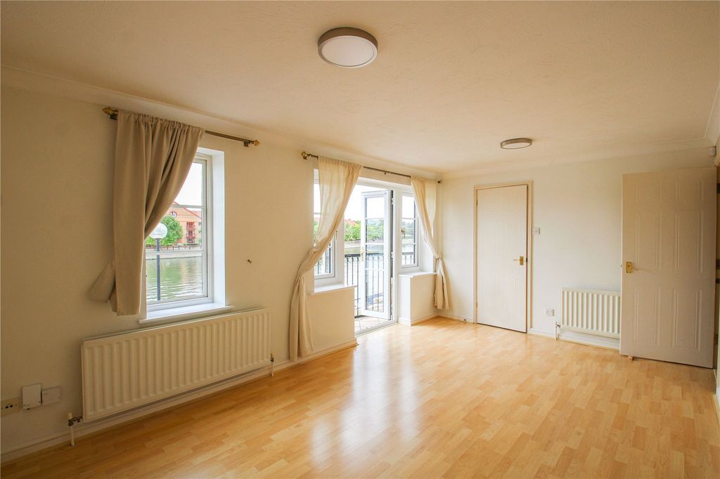 Property photo 3 of 14 Picture No. 03
