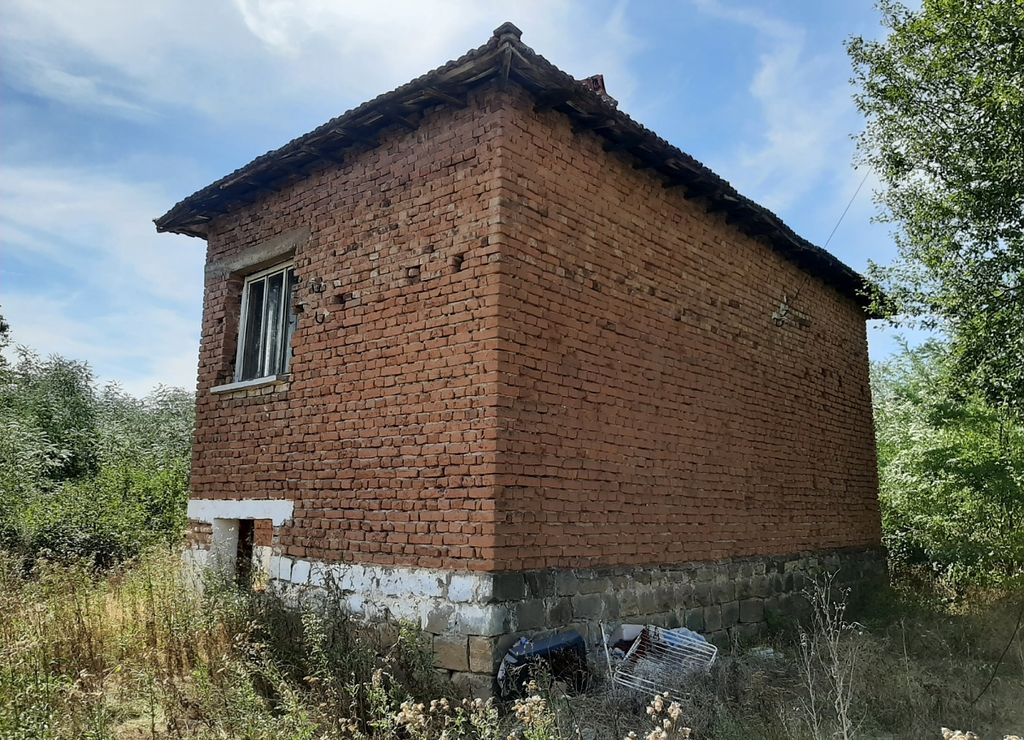 Property photo 2 of 7