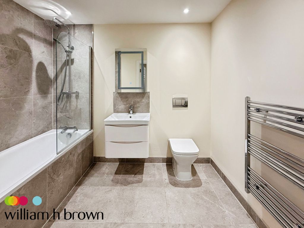 Property photo 3 of 17 Image