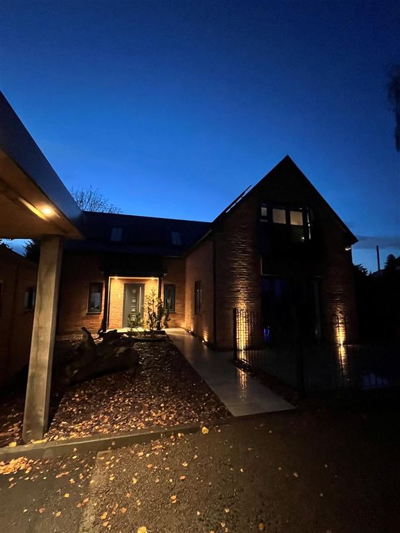 Additional image 6 of 4 bed detached house for salePenson Walls, Off Park Avenue, Oswestry SY11
