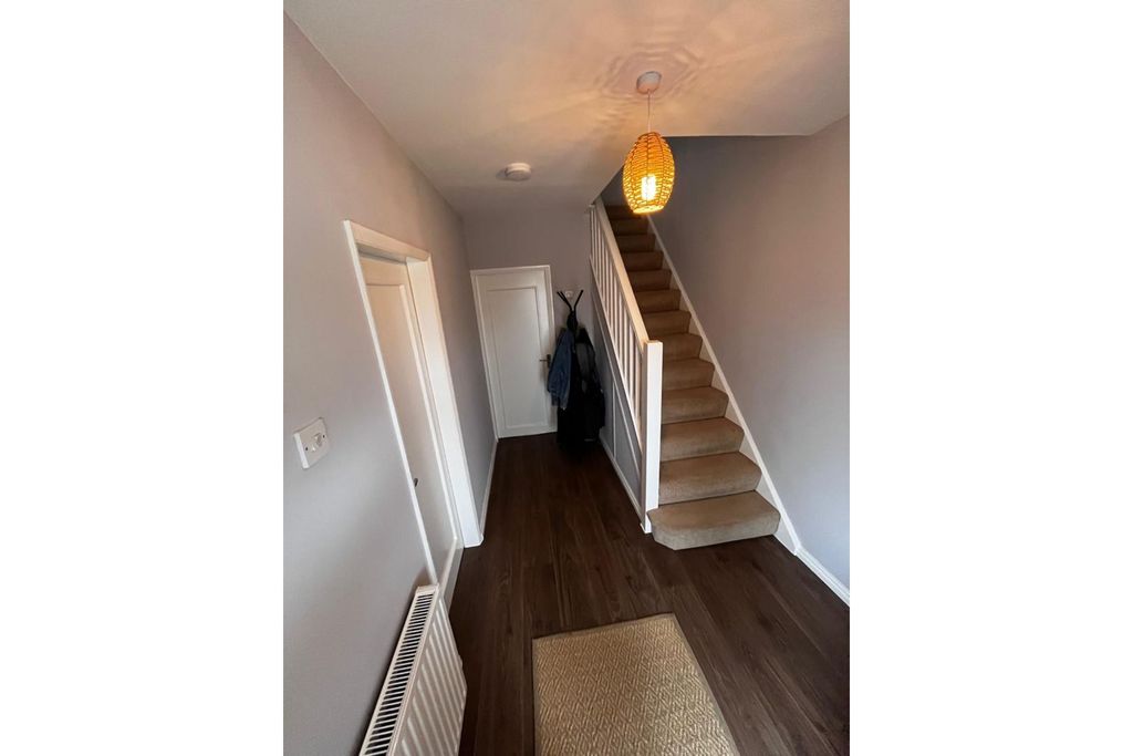 Property photo 3 of 22 Hallway