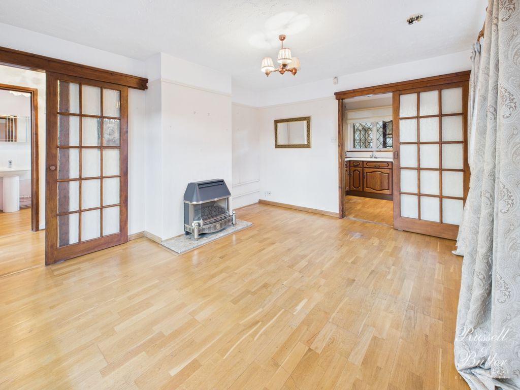 Property photo 2 of 9 Cam02127G0-Pr0367-Still008